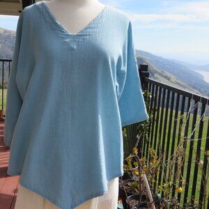 NEW NWT Abaca Blouse Women 2, M/L Light Blue Breathable Top